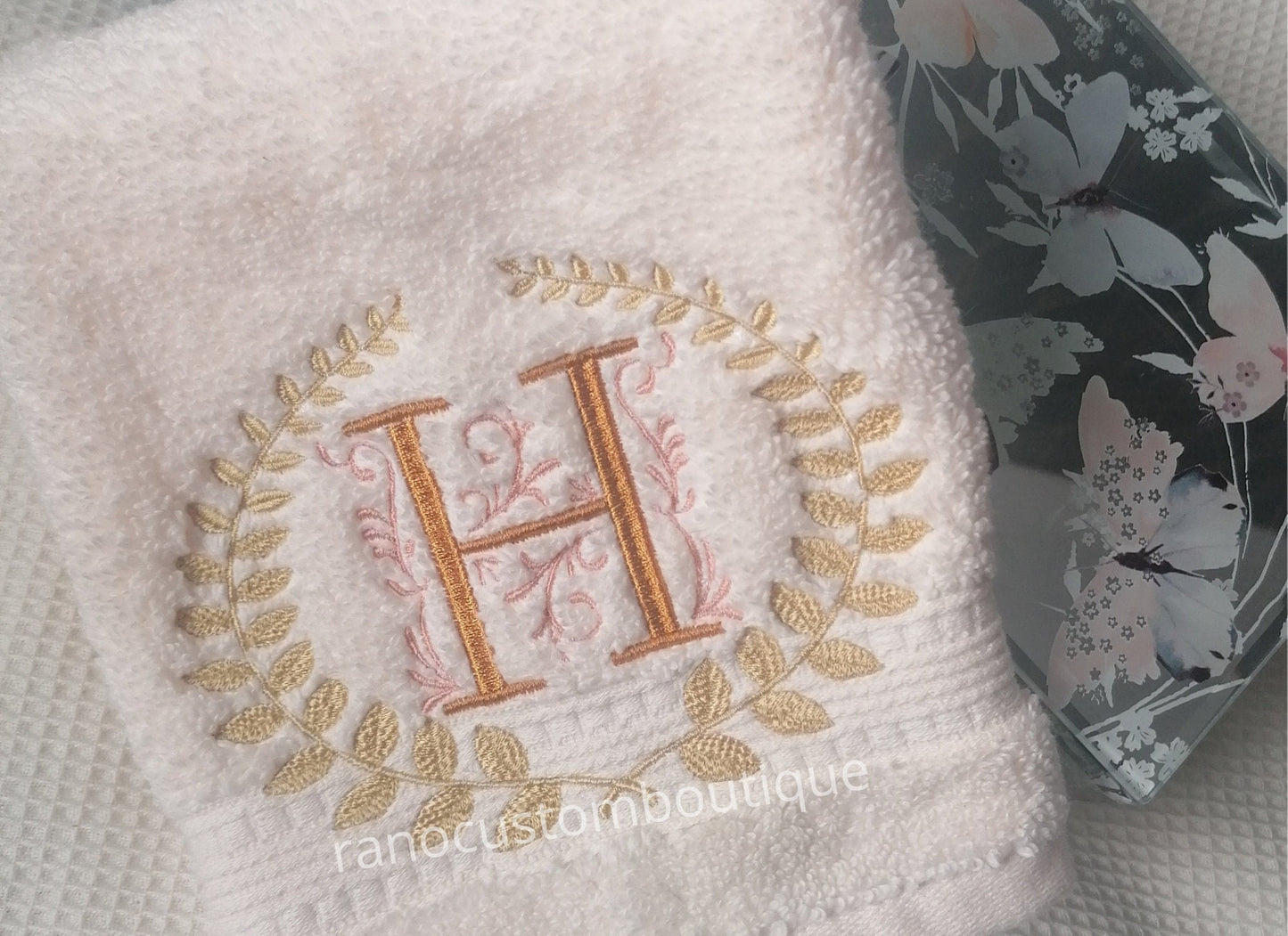 Personalized Embroidered Ivory Face Cloth/Hand Towel, Monogrammed Towels, Embroidered towels, Wedding Gifts, Custom Name Towels