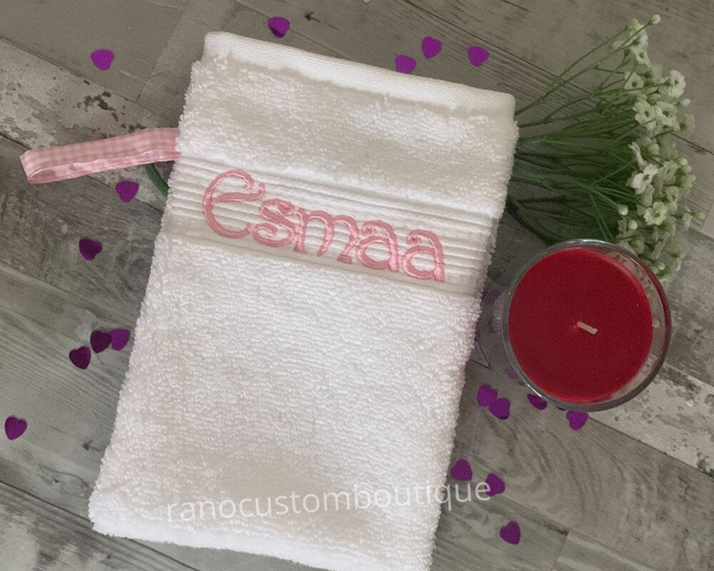 Personalised Face Mitts, Embroidered Face cloth, Luxury Embroidered Face Towel,Monogrammed Face Mitts