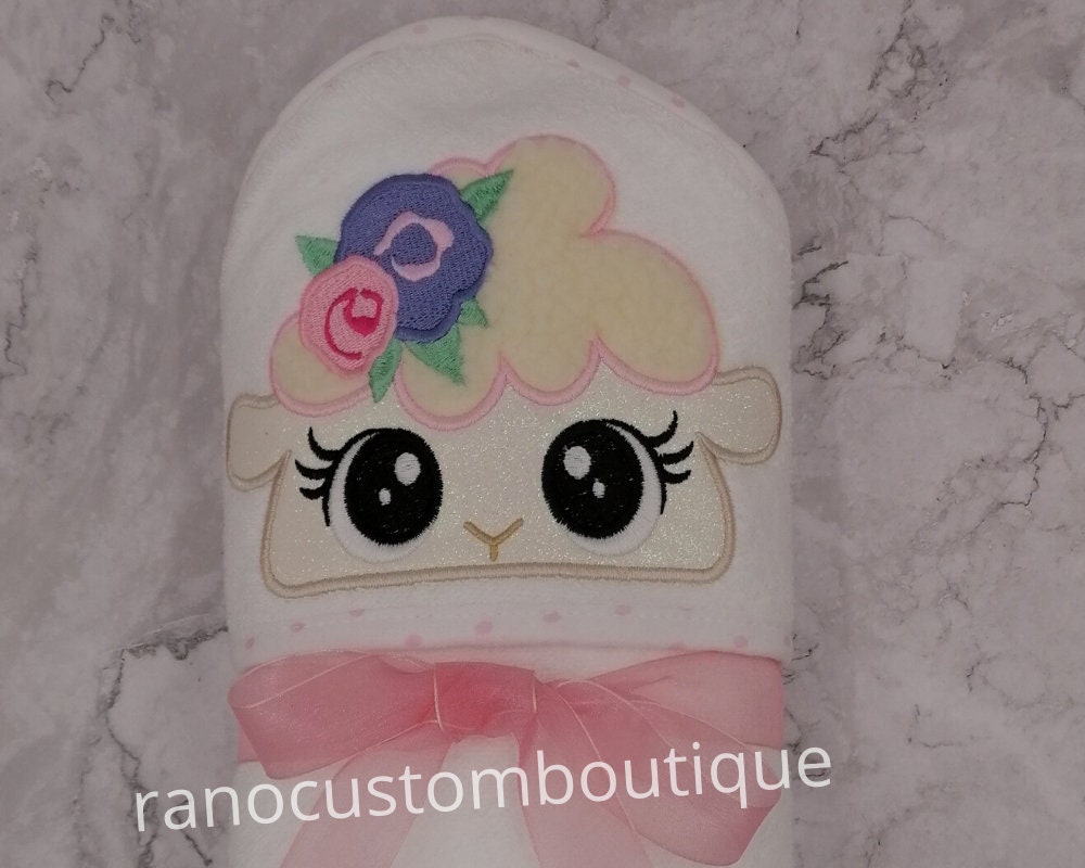Personalized Hooded Baby Girl Towel, Newborn Gift Design, Embroidered Hooded Children's Towels, Birthday And Baby Shower Gift