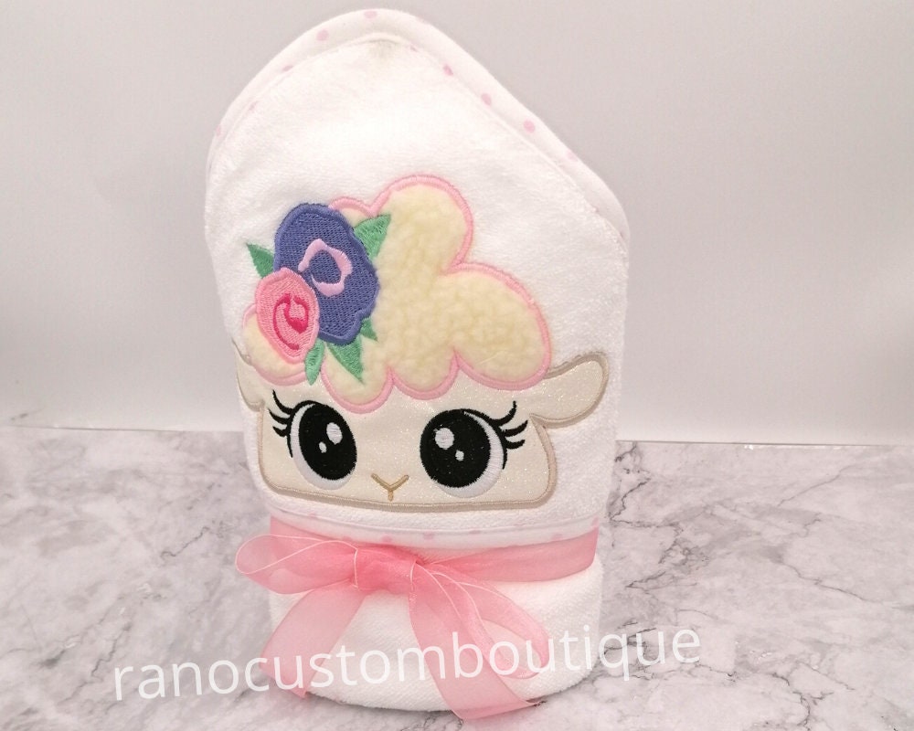 Personalized Hooded Baby Girl Towel, Newborn Gift Design, Embroidered Hooded Children's Towels, Birthday And Baby Shower Gift
