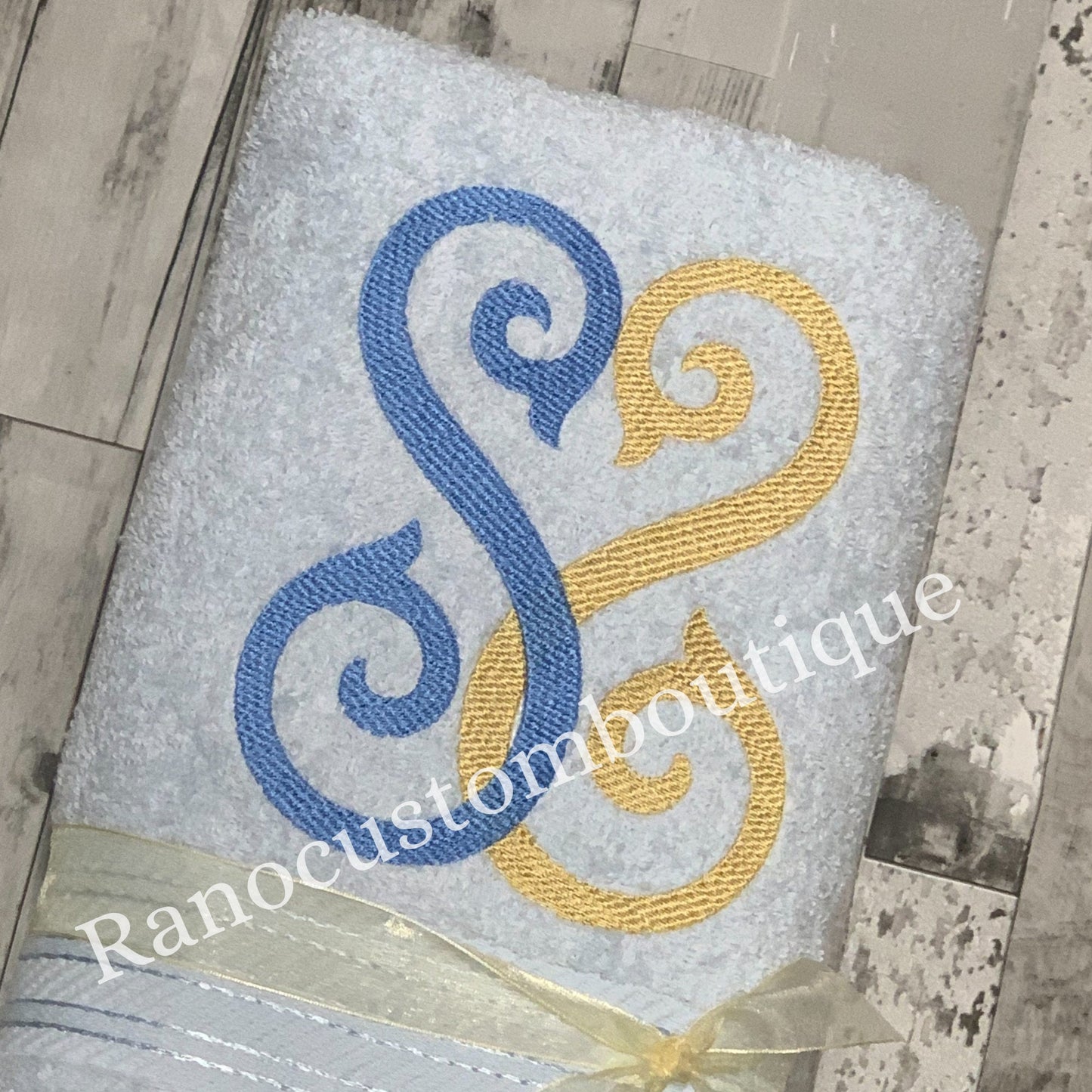 Personalized Embroidered Towel, Monogrammed Towel, Embroidered Design, Wedding Gifts, Interlocking Double Letter Monogram