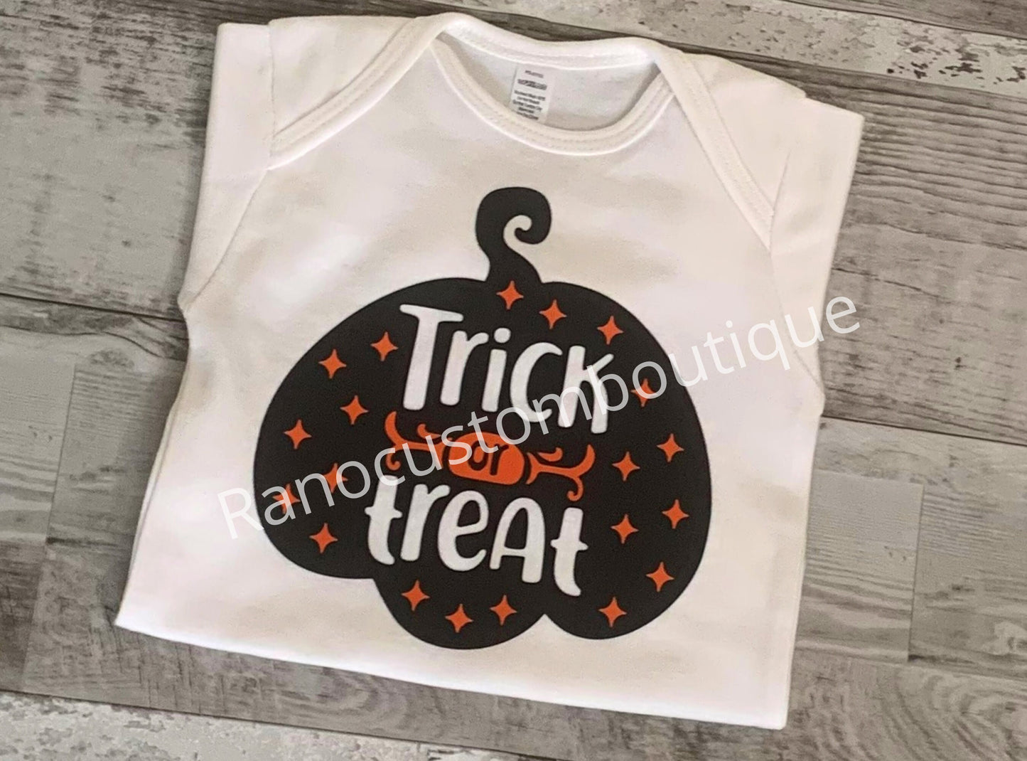Pumpkin Shirt, Pumpkin HTV Boys Shirt, Kids Pumpkin Shirt, Kids Personalised Halloween Pumpkin T-Shirt