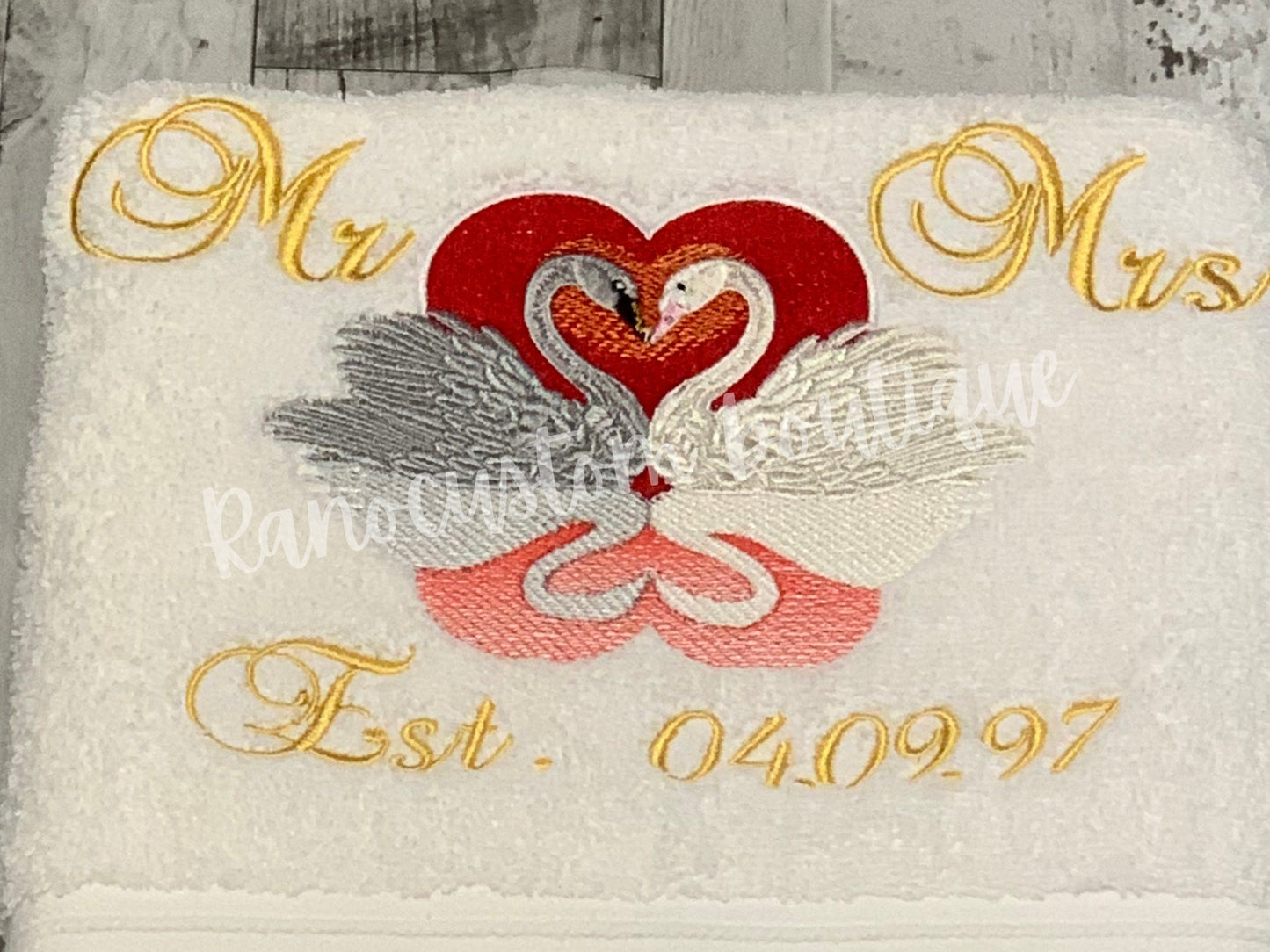 Embroidered Swan Design Towel, Embroidered Luxury Anniversary Towel, Luxury Anniversary Gift, Wedding Gift