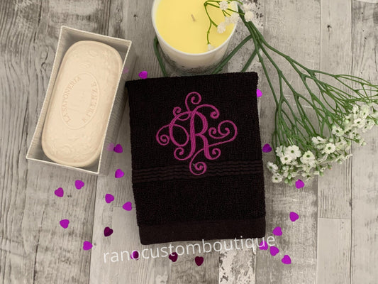Personalized Embroidered Face Cloth, Monogrammed Towels, Embroidered Face towel, Wedding Gifts