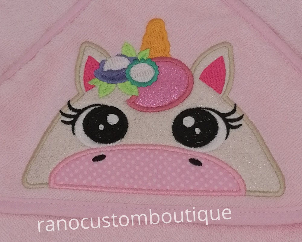 Personalized Hooded Baby Girl Towel, Customized Newborn Gift Design, Embroidered Hooded Children's Towels, Birthday And Baby Shower Gift