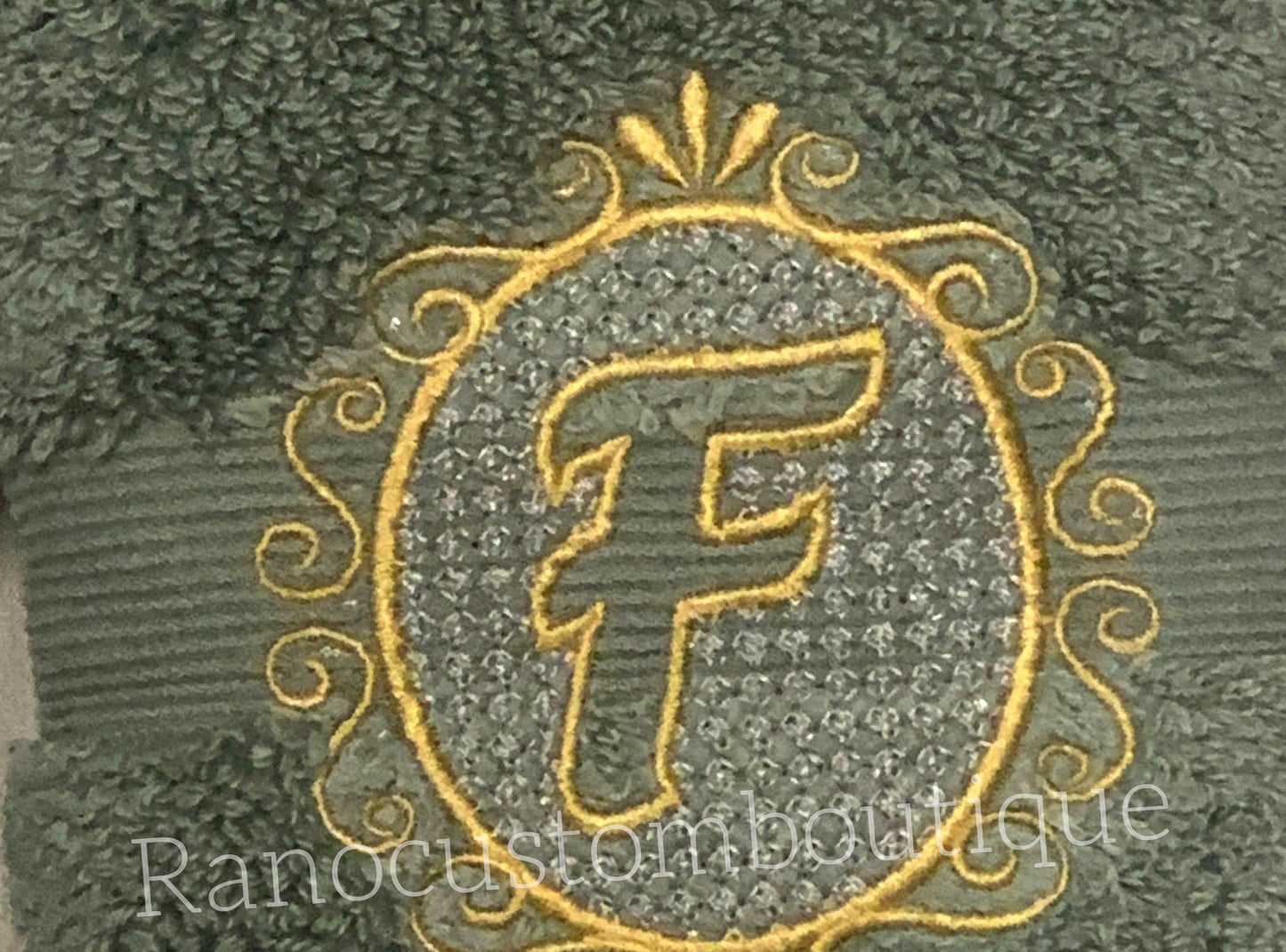 Monogrammed Elegant Towels, Embroidered Face towel, Wedding Gifts, Custom elegant Towel Design
