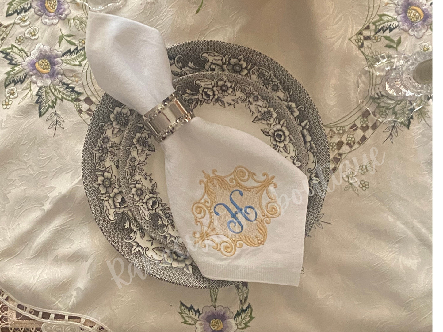 Elegant Bespoke Embroidered Napkin, Dinner Cotton Napkin, Custom Cotton Embroidered Napkin, Personalised Luxury Napkin