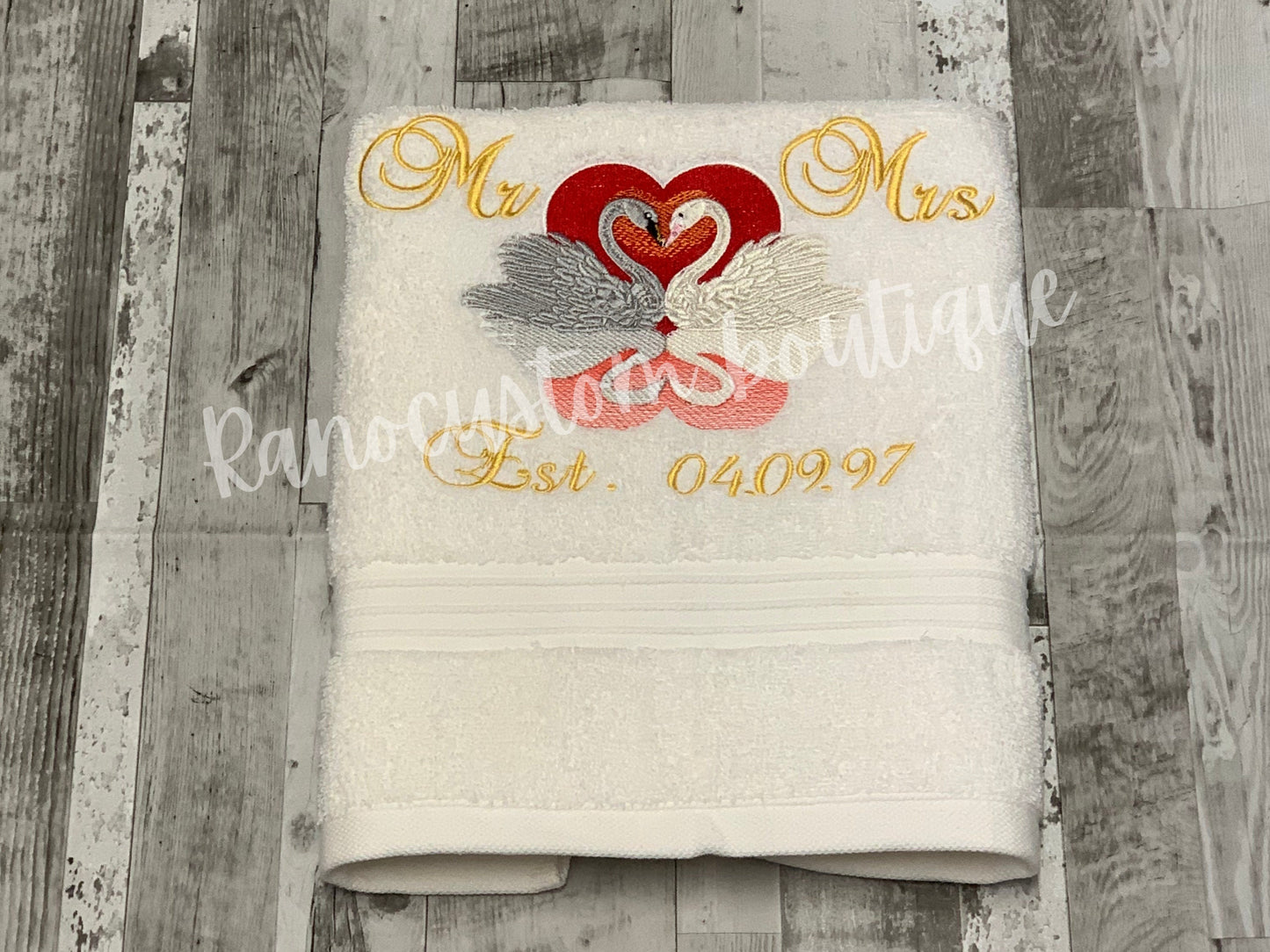 Embroidered Swan Design Towel, Embroidered Luxury Anniversary Towel, Luxury Anniversary Gift, Wedding Gift